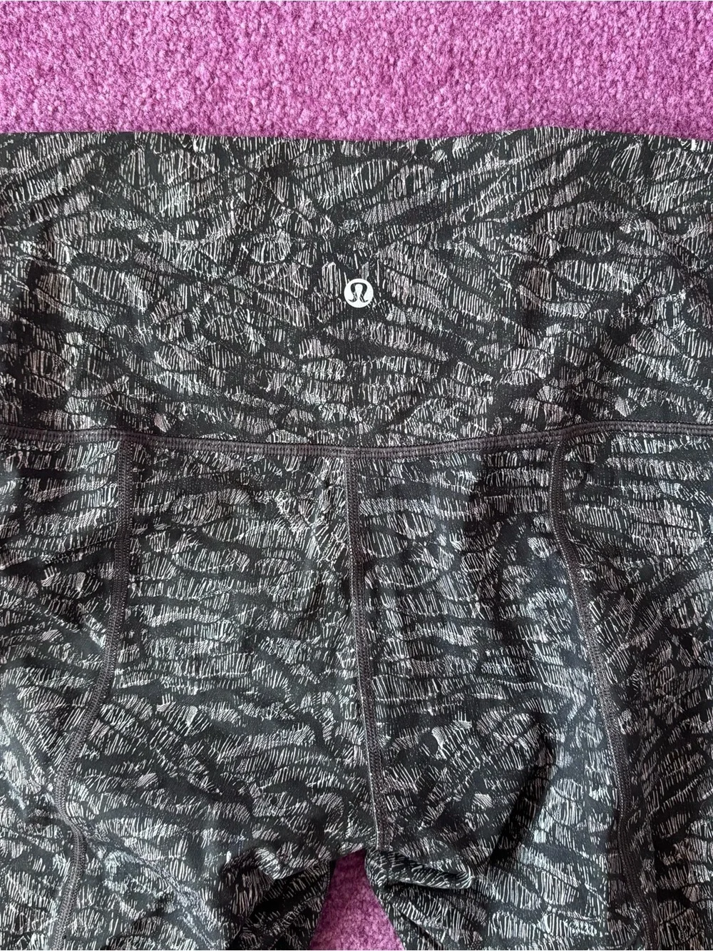 lululemon athletica Gray & Black Patterned High-Rise Leggings